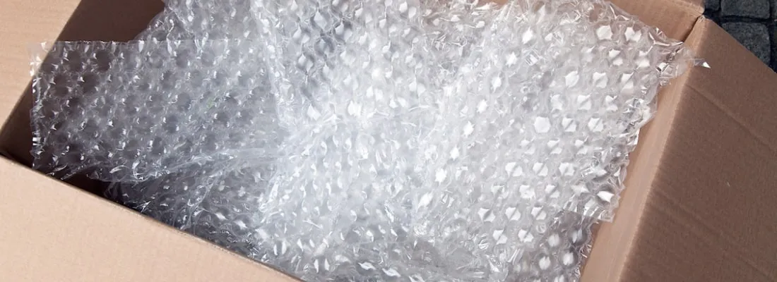 Пузырчатая пленка в коробке